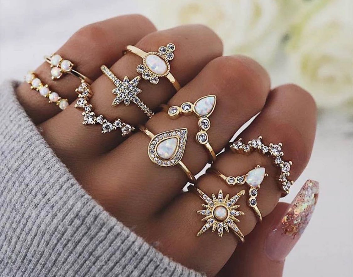 Buy FAXHIONGold Crystal Knuckle Ring Sets for Women Teen Girls, Chunky Rings  Colorful, Gold Silver Ring Set, Boho Stackable Ring pack, Midi Multiple  Rings, Vintage Joint Aesthetic Grunge Finger Rings, FAXHION Ring